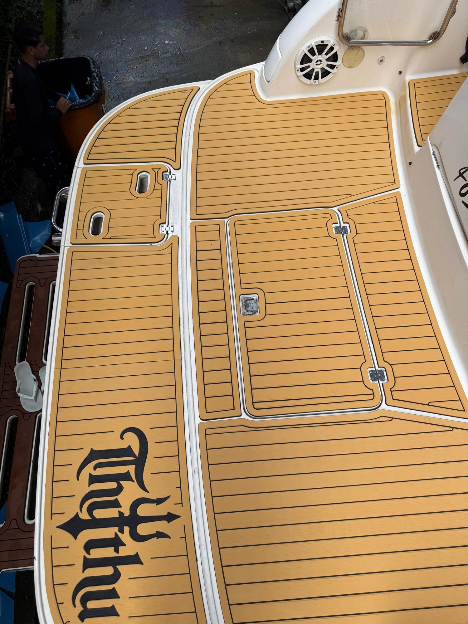 Proa com EVA Premium personalizado, acabamento bicolor