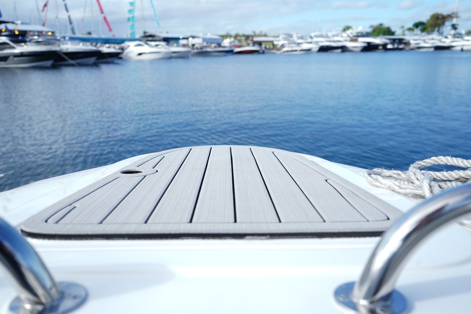 EVA Premium, deck personalizado